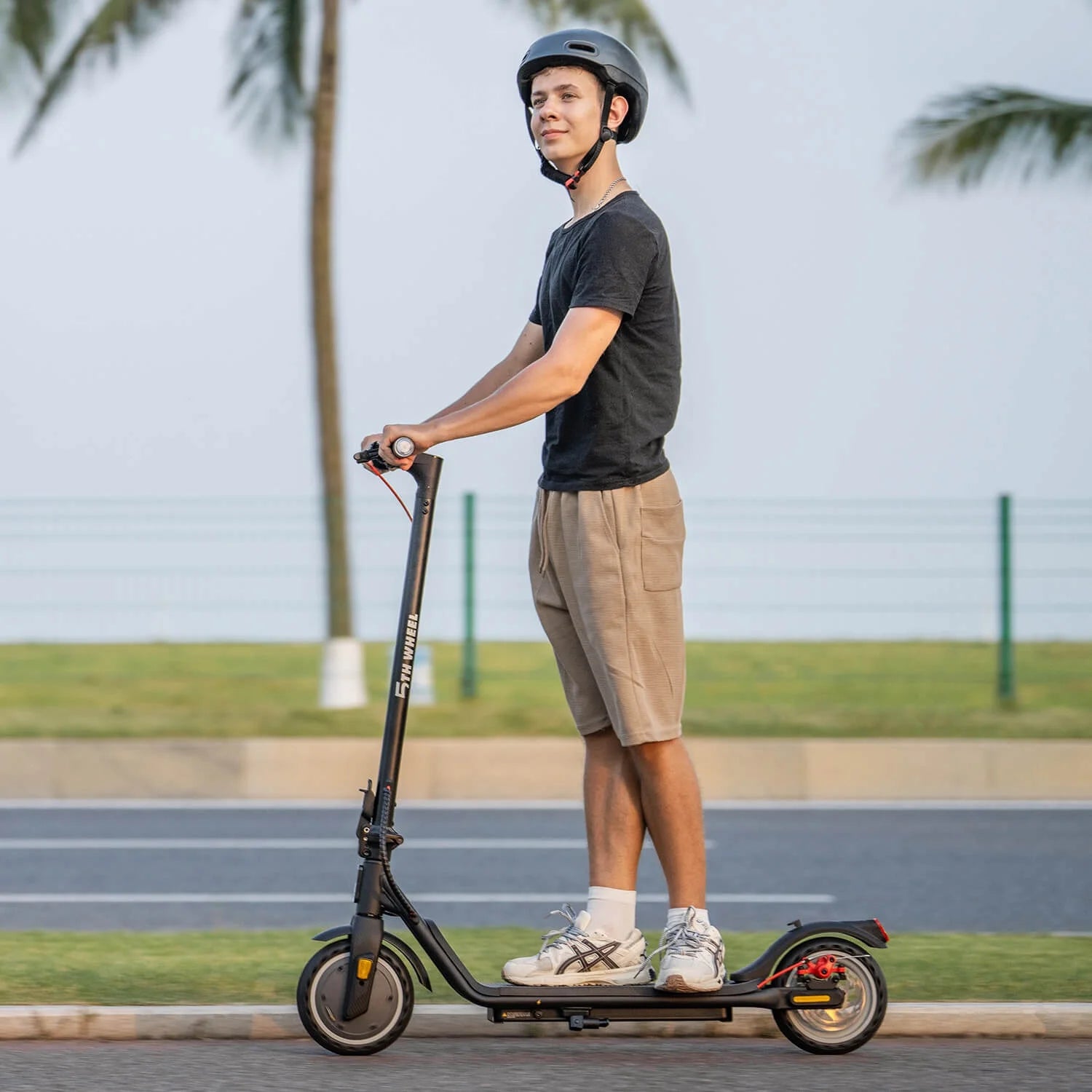 W16S 300W Electric Scooter with Turn Signal, 8.5” Solid Tires, 18Mph & 12Miles Range, Folding Commuting E-Scooter for Adults with APP Control, UL 2272